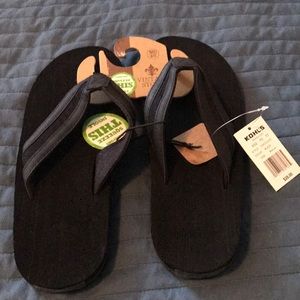 Men’s flip flops. NWT